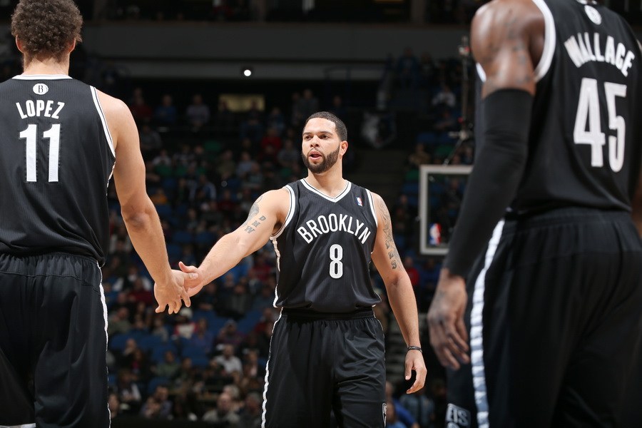 包含冲刺阶段体能课后；明尼苏达森林狼状态回暖备战中超；底气十足；身体对抗强度拉满的词条